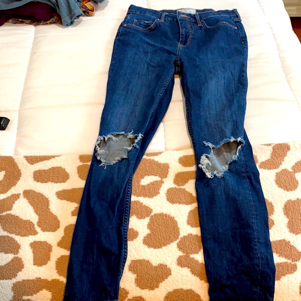 High waisted skinny jeans